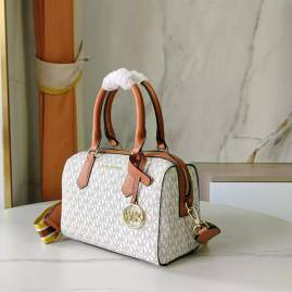 Picture of Michael Kors Wallets _SKUfw242017426fw